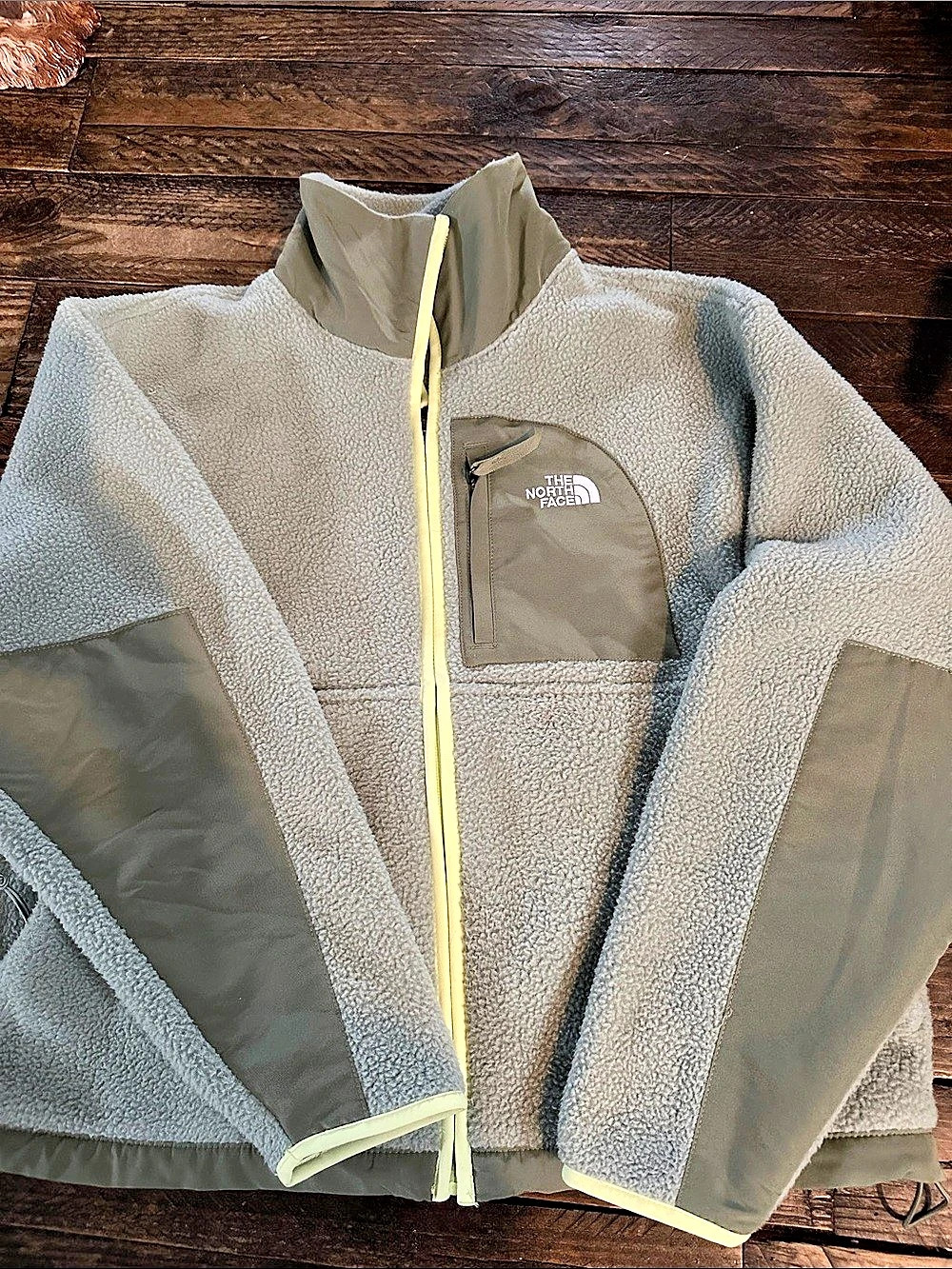 The North Face Crest Full-Zip Jacket Fleece Green Medium